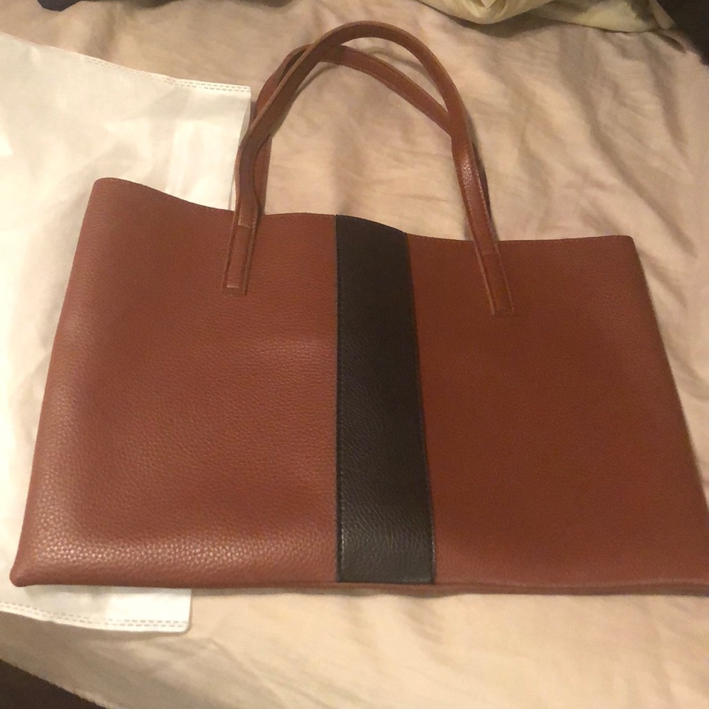 Vince Camuto tote bag